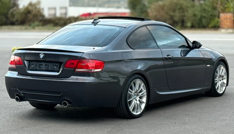 BMW 335 i 306кс * М-Пакет* * Дистроник* * Swiss* , снимка 6 - Автомобили и джипове - 52162586