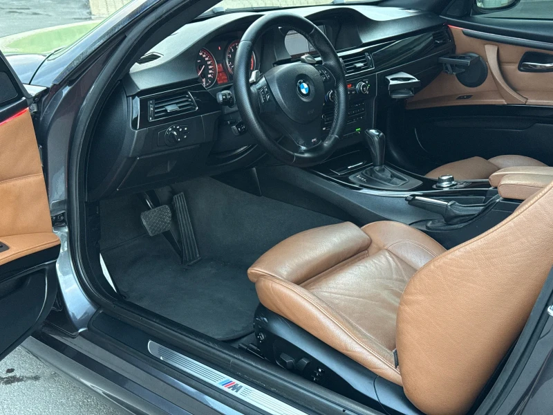 BMW 335 i 306кс * М-Пакет* * Дистроник* * Swiss* , снимка 10 - Автомобили и джипове - 52162586