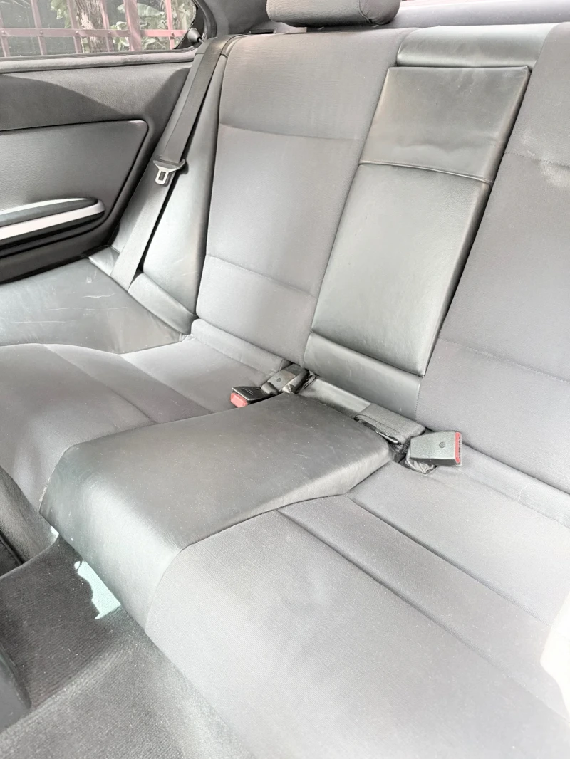 BMW 320, снимка 11 - Автомобили и джипове - 52632964