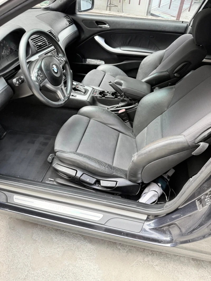 BMW 320, снимка 15 - Автомобили и джипове - 52632964