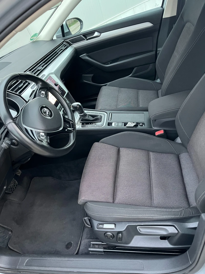 VW Passat  2.0 TDI DSG-автоматик TUV, зимни и летни, снимка 9 - Автомобили и джипове - 53055278