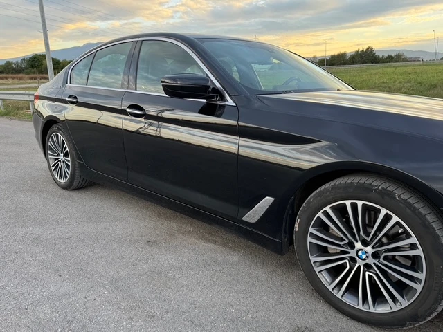 BMW 530 530iX, снимка 7 - Автомобили и джипове - 47448742