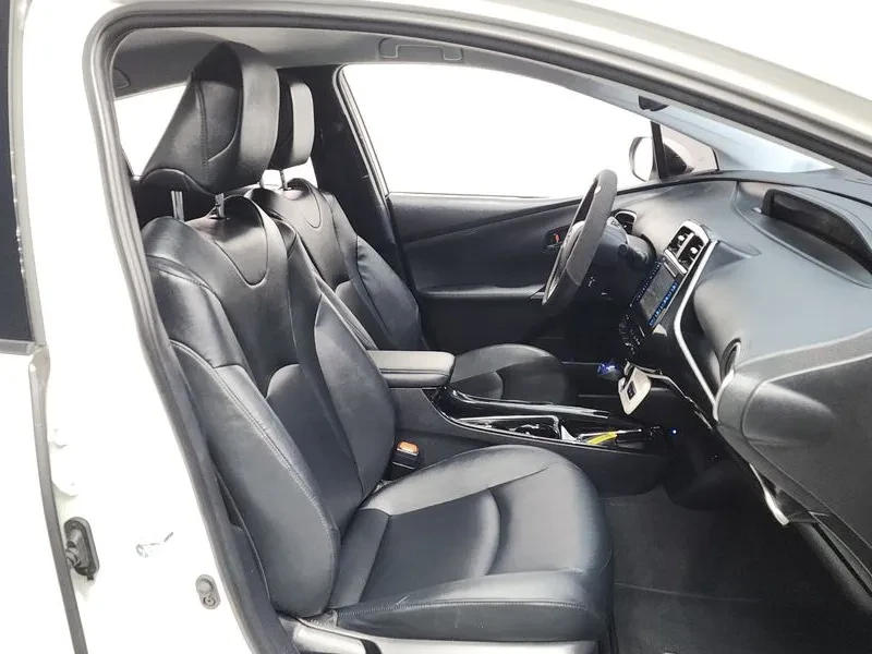 Toyota Prius PRIME 1.8, снимка 11 - Автомобили и джипове - 54923354