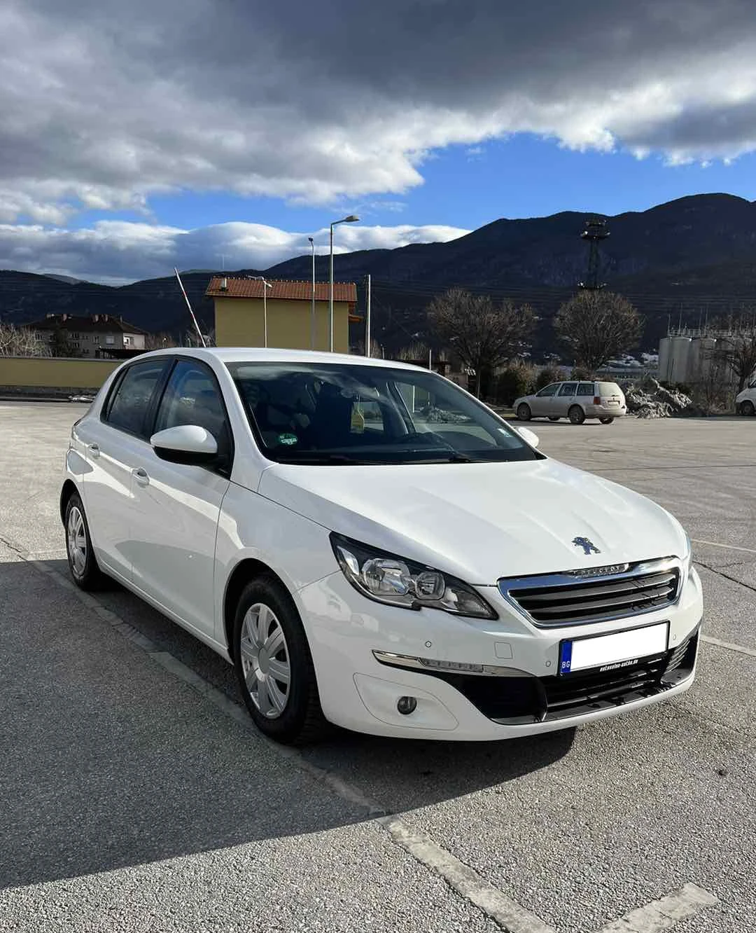 Peugeot 308 1.6 THP - изображение 2