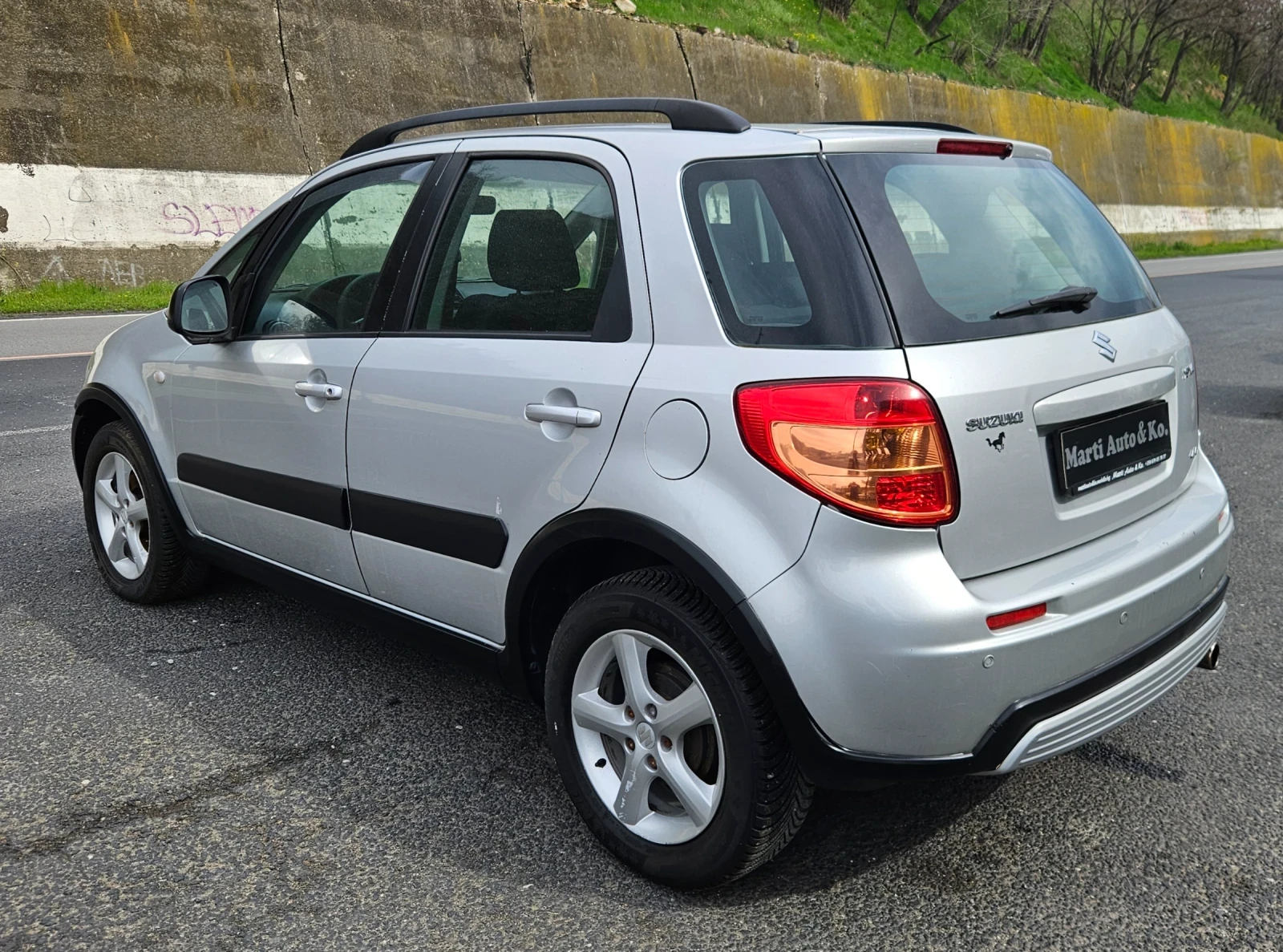 Suzuki SX4 1.6 i 4x4 - изображение 10