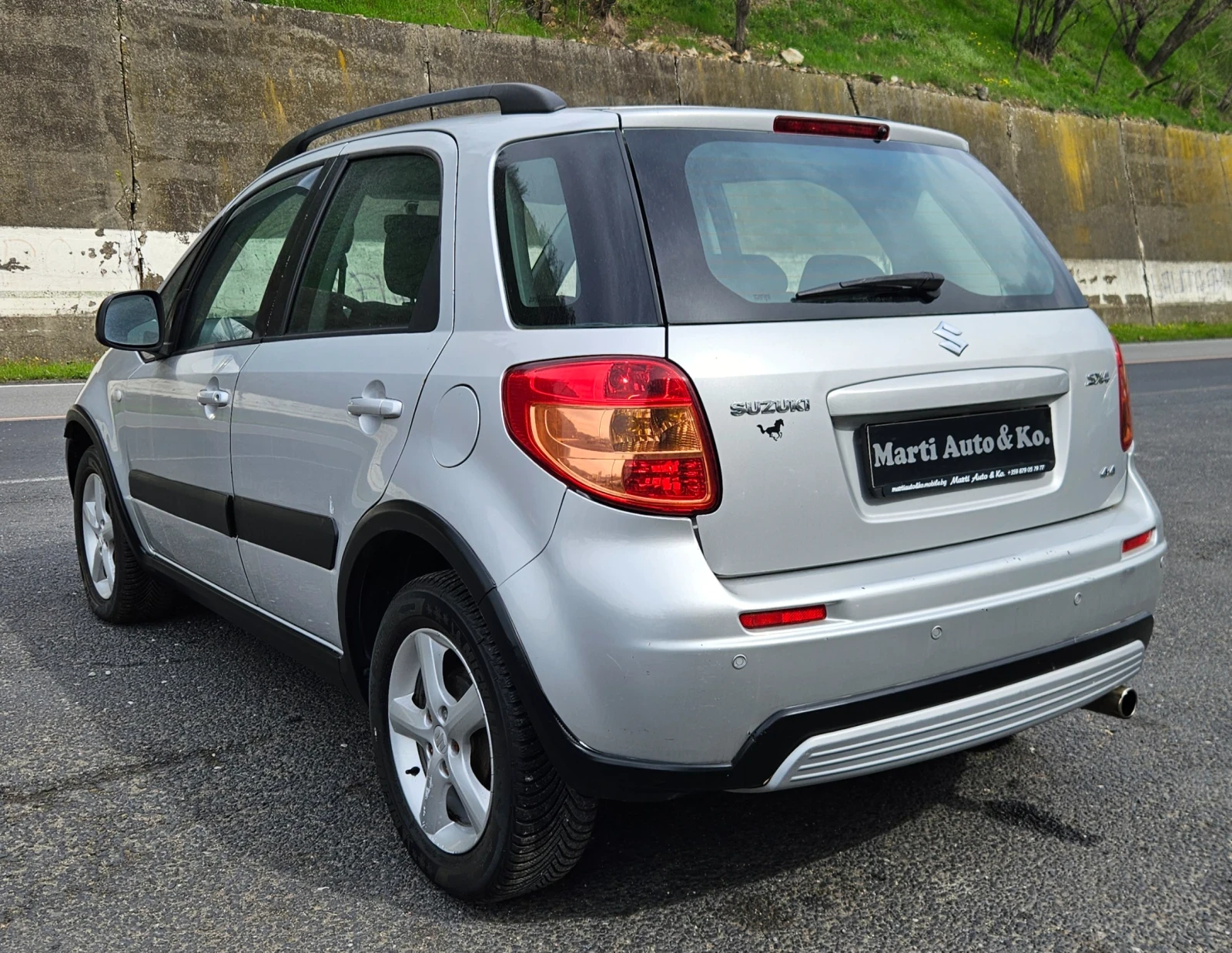 Suzuki SX4 1.6 i 4x4 - изображение 9