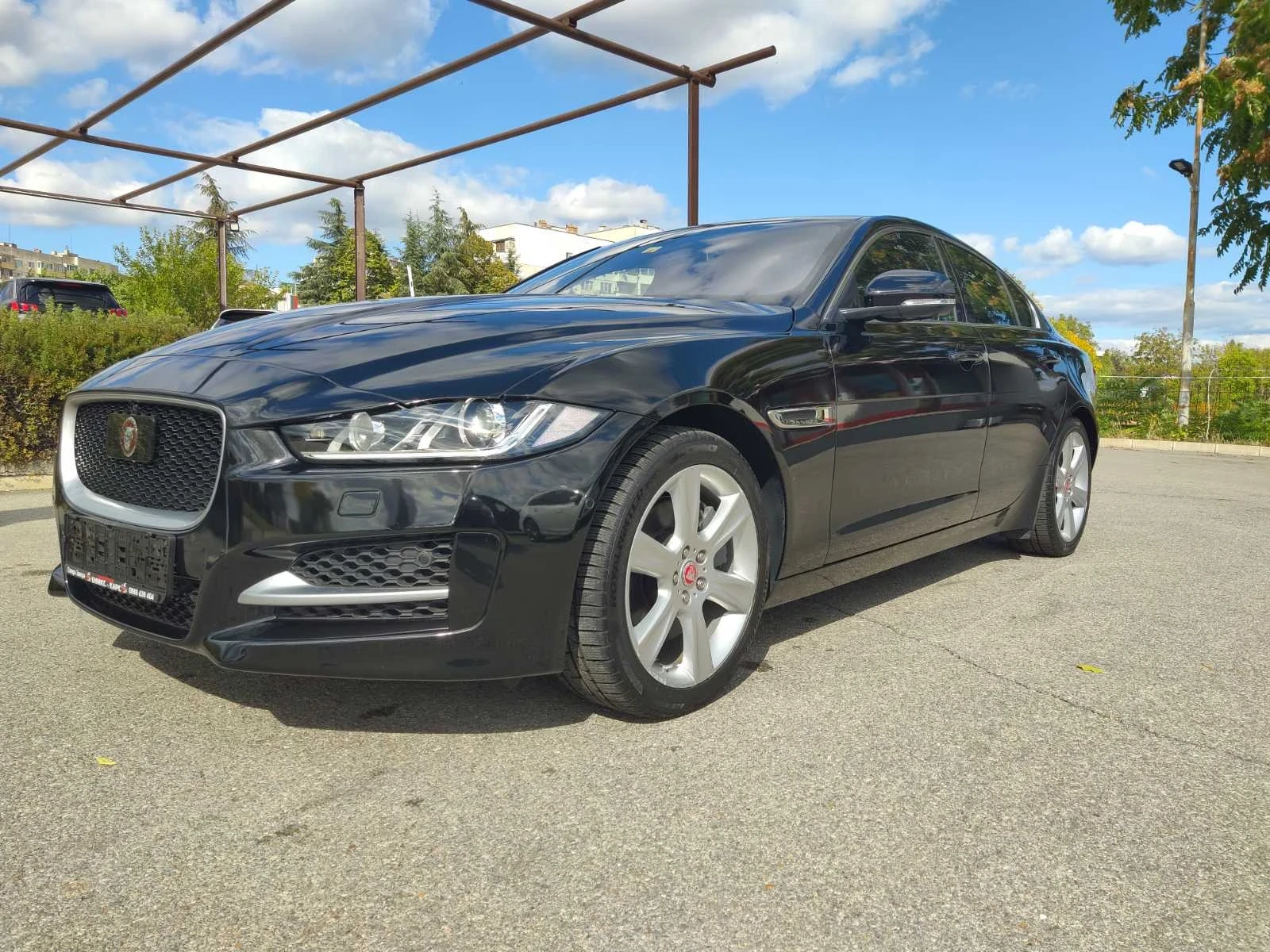 Jaguar XE 2.0T SWISS/FULL | Mobile.bg   1