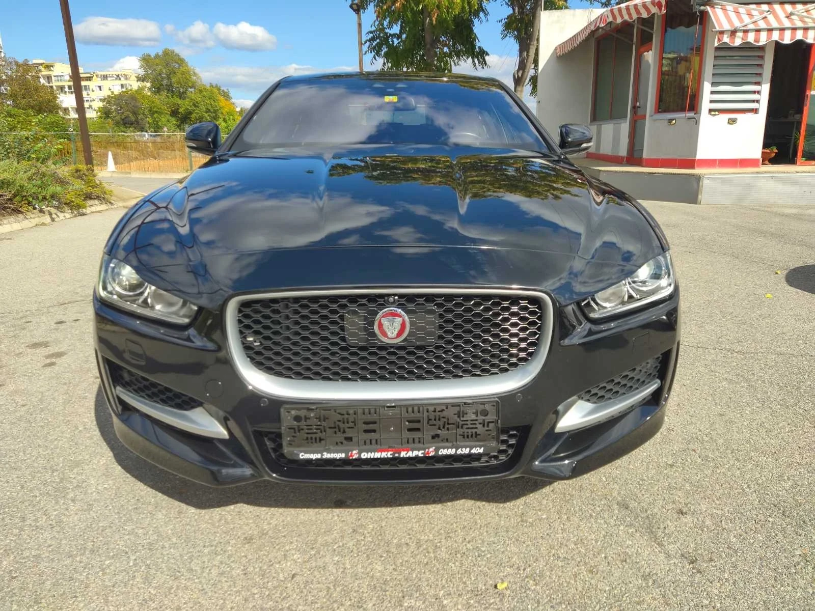 Jaguar XE 2.0T SWISS/FULL - изображение 9
