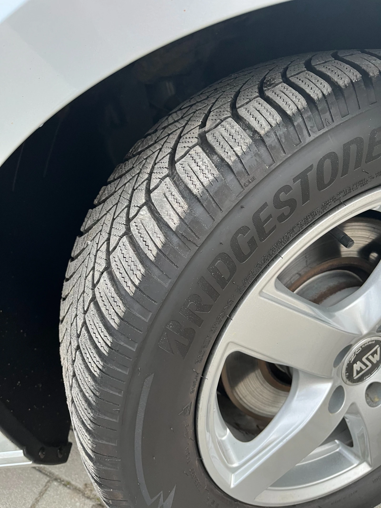 VW Passat  2.0 TDI DSG-автоматик TUV, зимни и летни - изображение 5