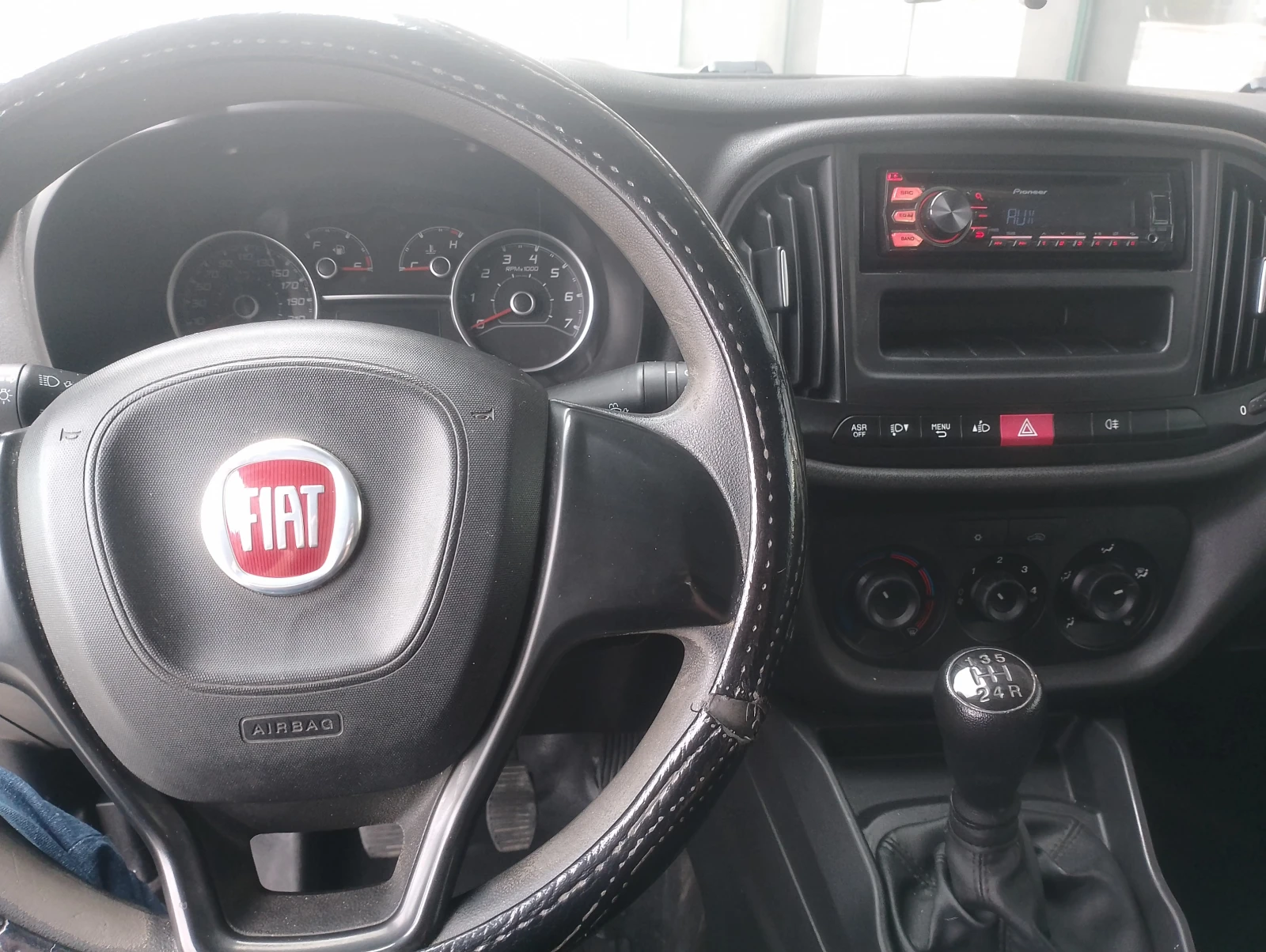 Fiat Doblo MAXI 90 Multijet, снимка 10 - Автомобили и джипове - 54608021