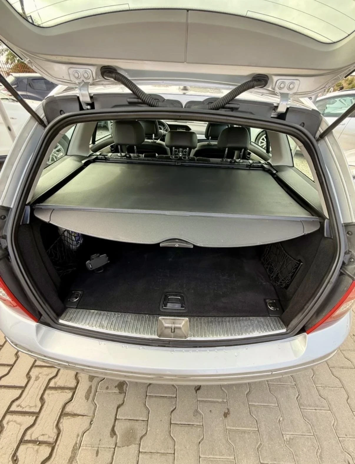 Mercedes-Benz C 250 Топ, снимка 14 - Автомобили и джипове - 54515463