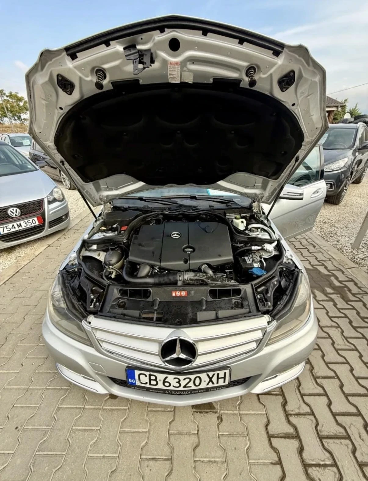 Mercedes-Benz C 250 Топ, снимка 13 - Автомобили и джипове - 54515463