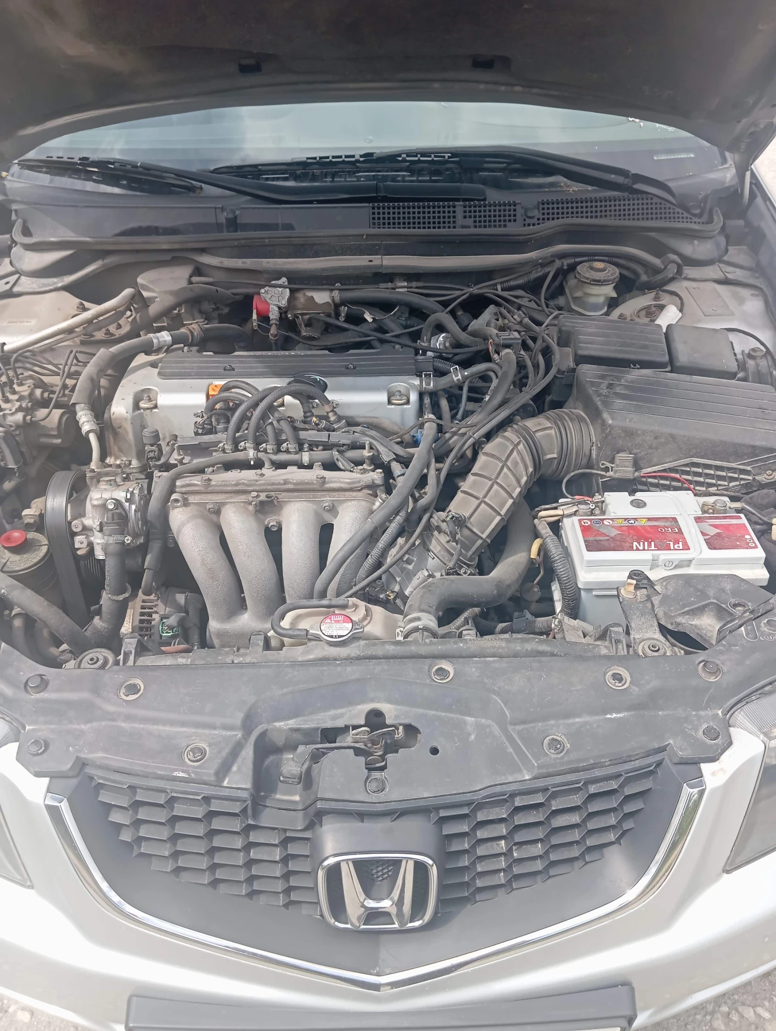 Honda Accord 2.0 газ , снимка 6 - Автомобили и джипове - 54622035