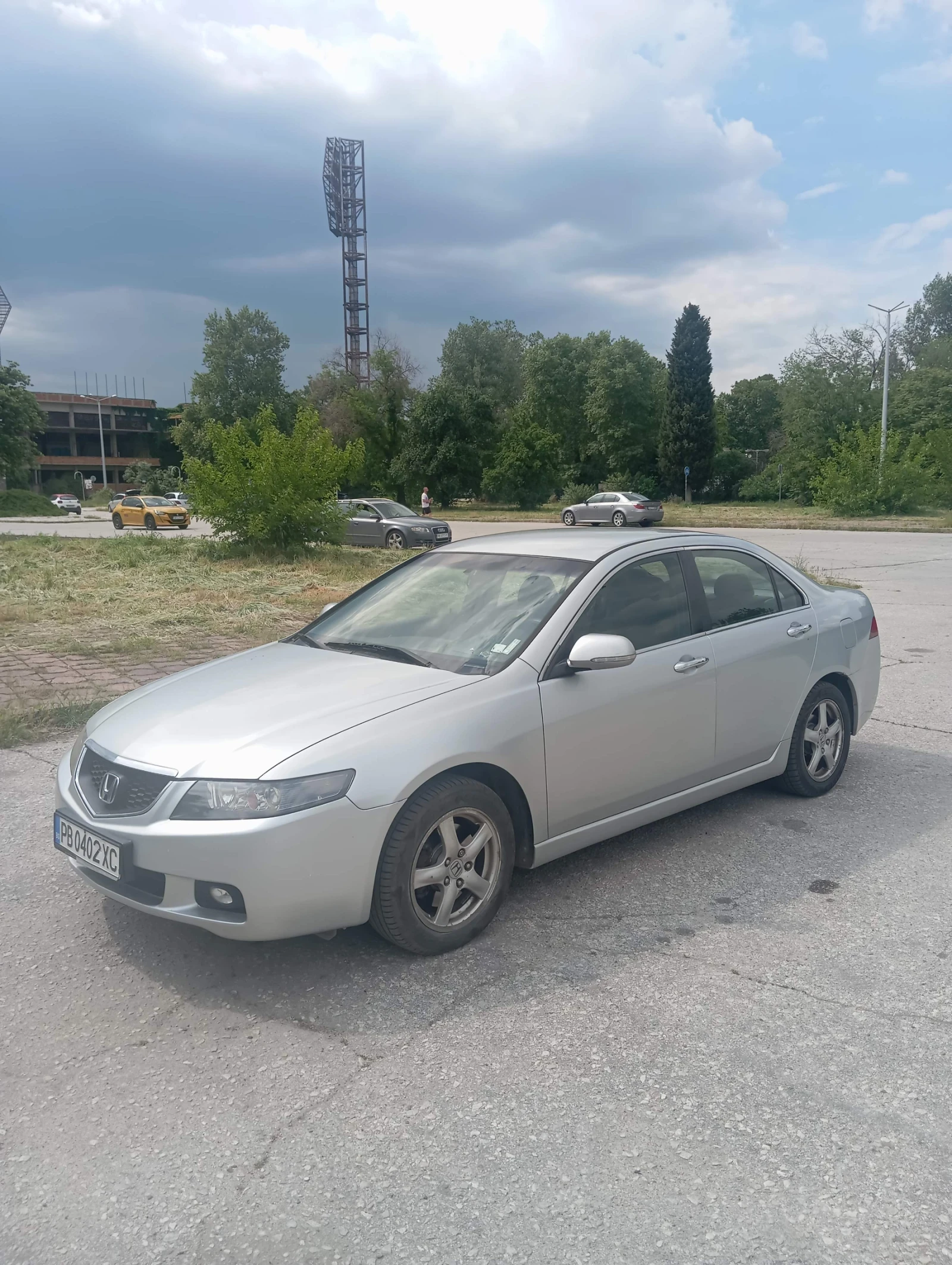 Honda Accord 2.0 газ , снимка 3 - Автомобили и джипове - 54622035