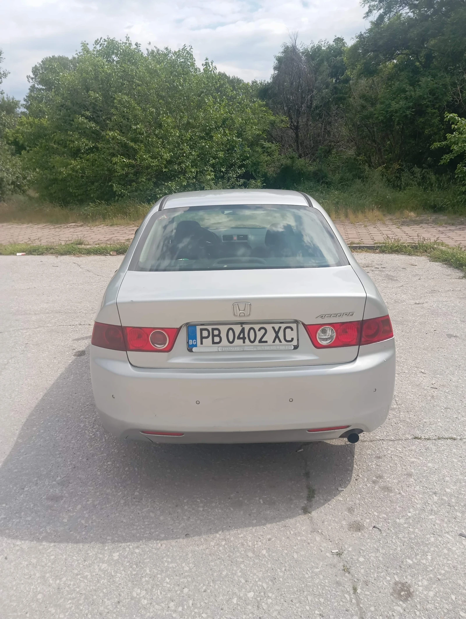 Honda Accord 2.0 газ , снимка 4 - Автомобили и джипове - 54622035