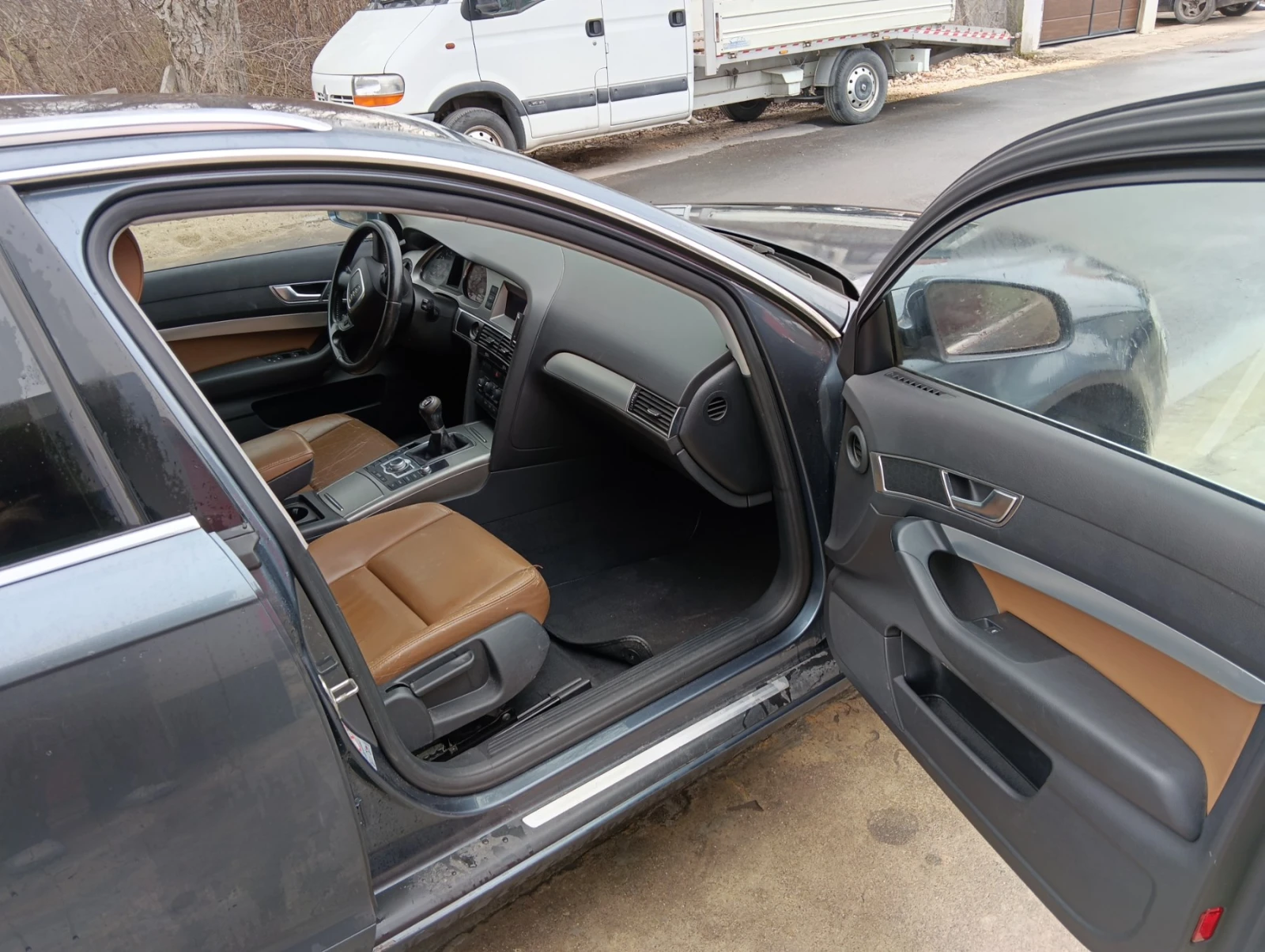 Audi A6, снимка 2 - Автомобили и джипове - 54632713