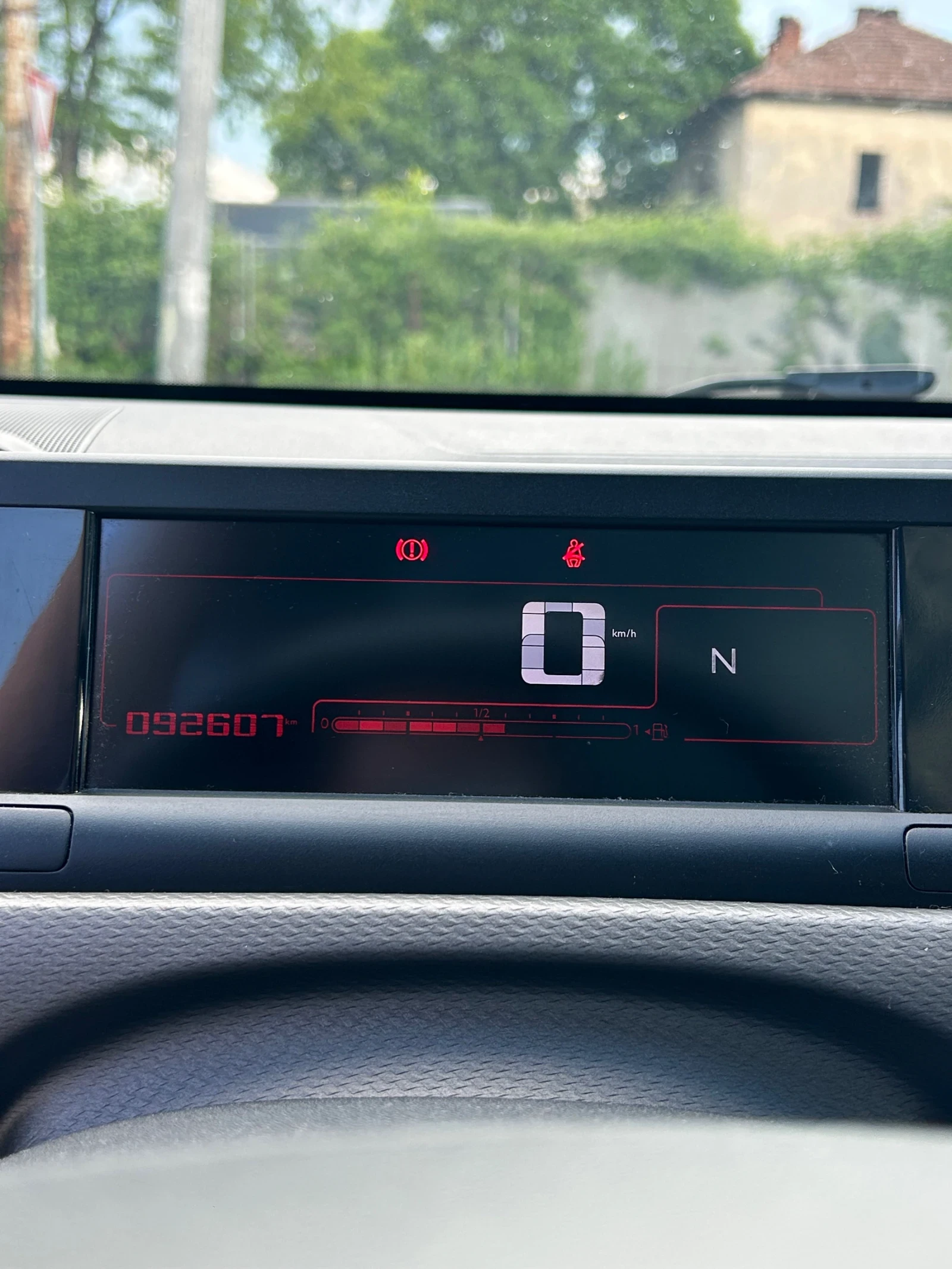 Citroen C4 Cactus, снимка 12 - Автомобили и джипове - 54721781