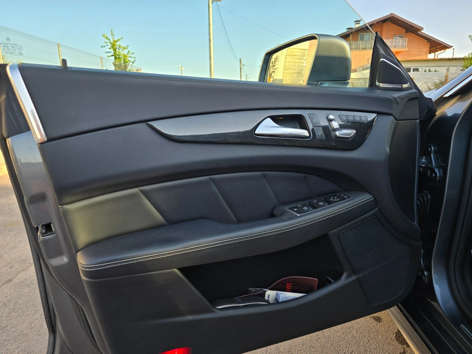Mercedes-Benz CLS 400 4-MATIC AMG пакет, снимка 10 - Автомобили и джипове - 55148917