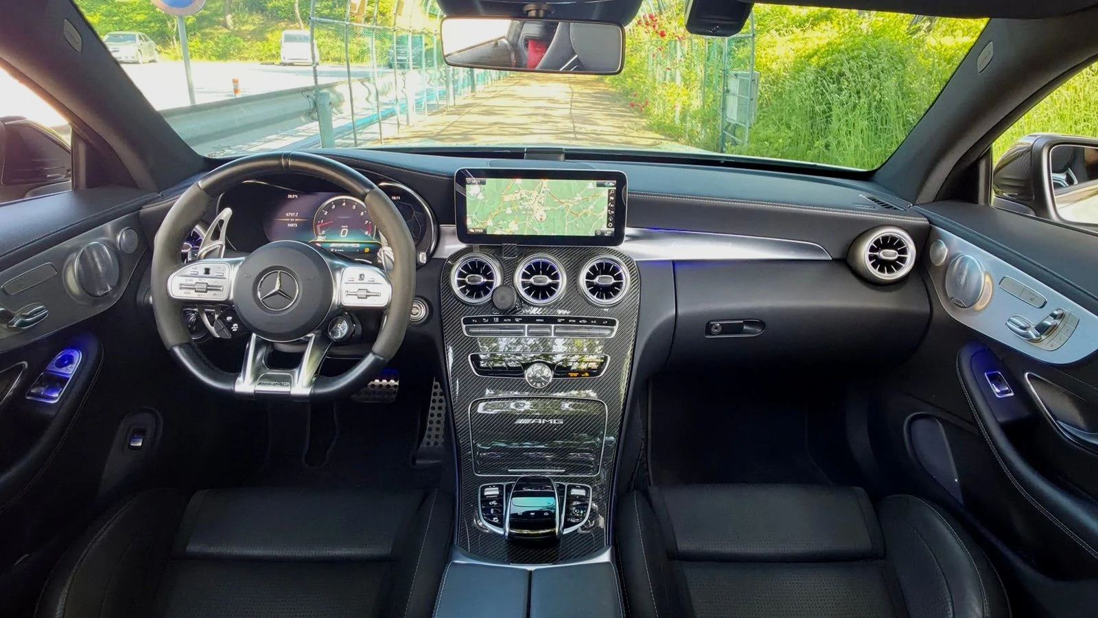 Mercedes-Benz C 63 AMG КРАЙНА ЦЕНА, снимка 10 - Автомобили и джипове - 55225166