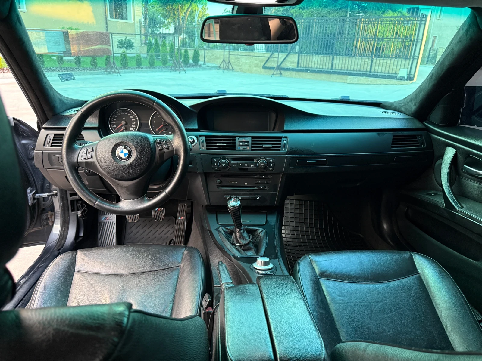 BMW 330 330D задно ръчка, снимка 9 - Автомобили и джипове - 55405458