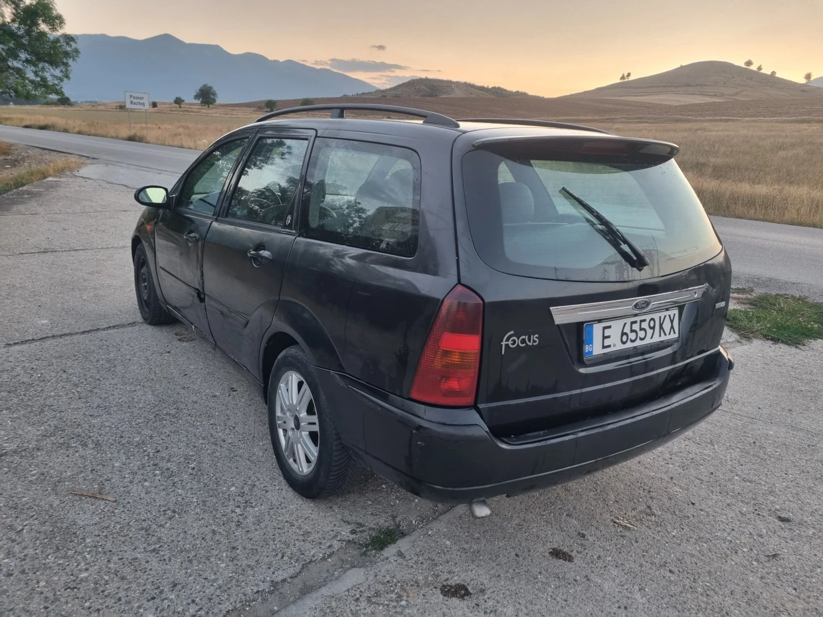 Ford Focus 1.8/ климатик, снимка 5 - Автомобили и джипове - 55659700