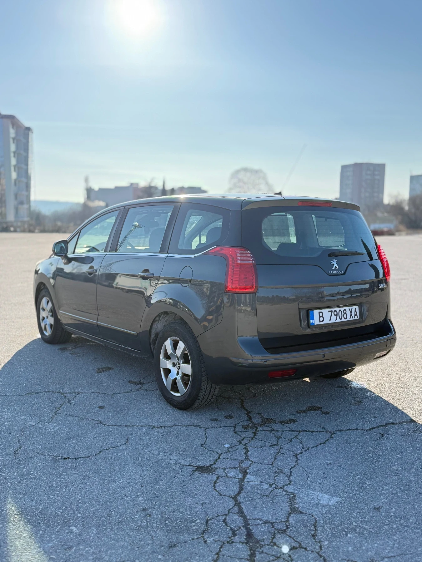 Peugeot 5008 Face lift, снимка 2 - Автомобили и джипове - 55880688