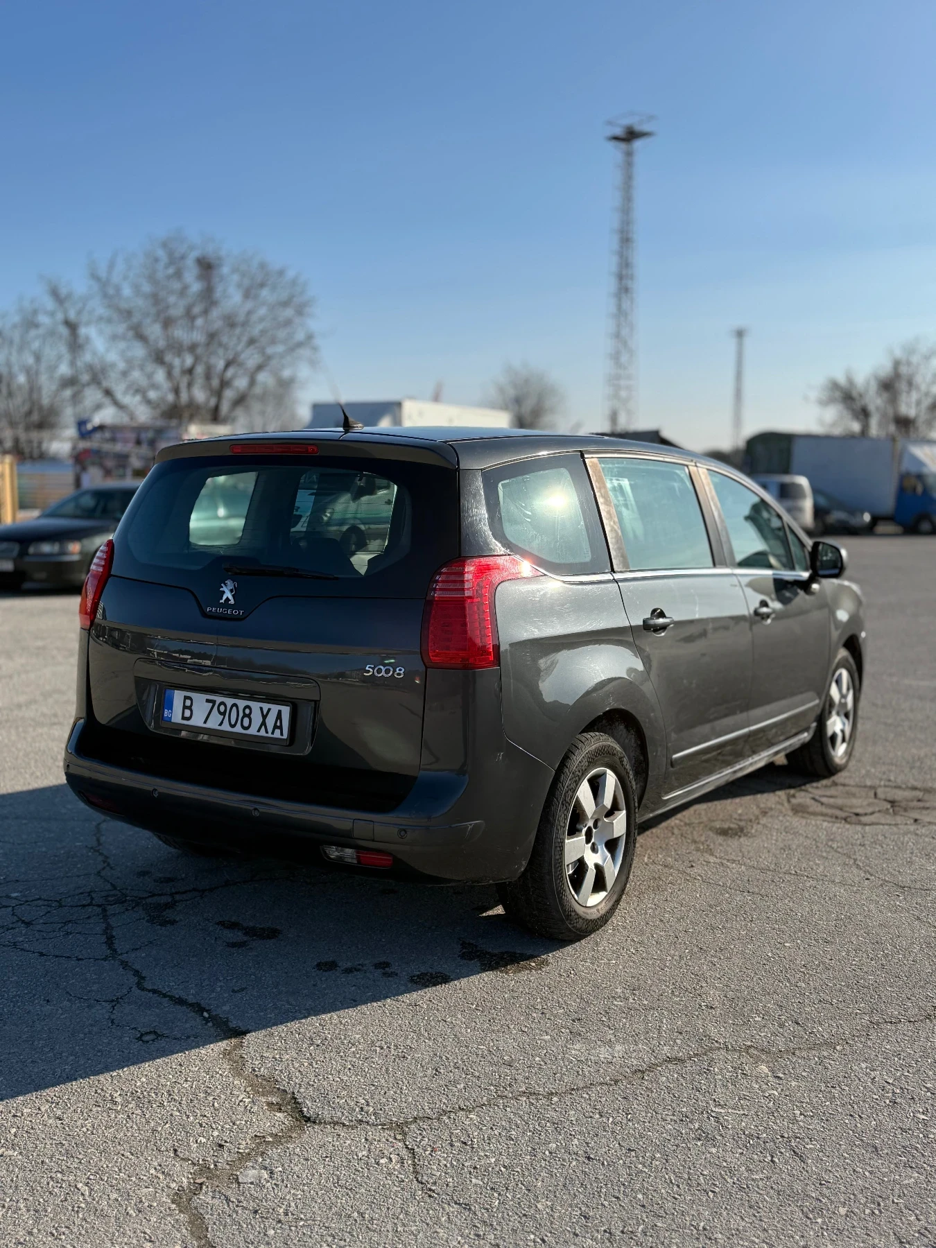 Peugeot 5008 Face lift, снимка 3 - Автомобили и джипове - 55880688