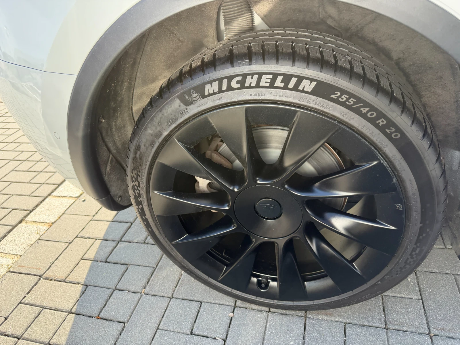 Tesla Model Y Long Range AWD Германия, снимка 5 - Автомобили и джипове - 56339193