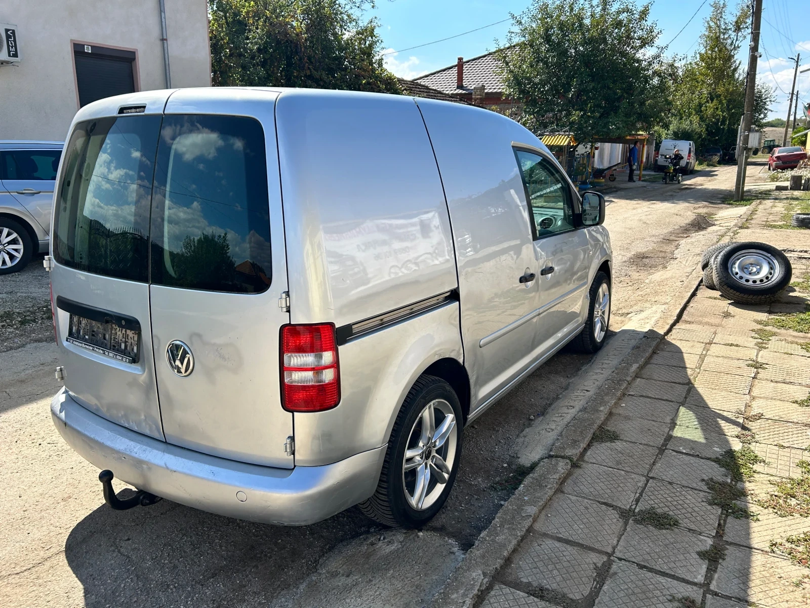 VW Caddy, снимка 5 - Автомобили и джипове - 56340782