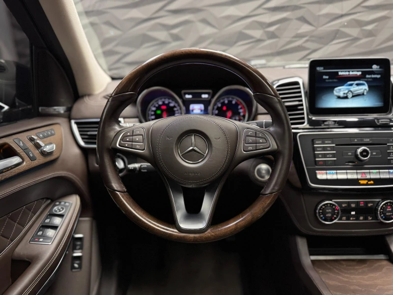 Mercedes-Benz GLS 500 550 4Matic* 360* Обдухване* Pano* H&K* 7 seats, снимка 6 - Автомобили и джипове - 52068708