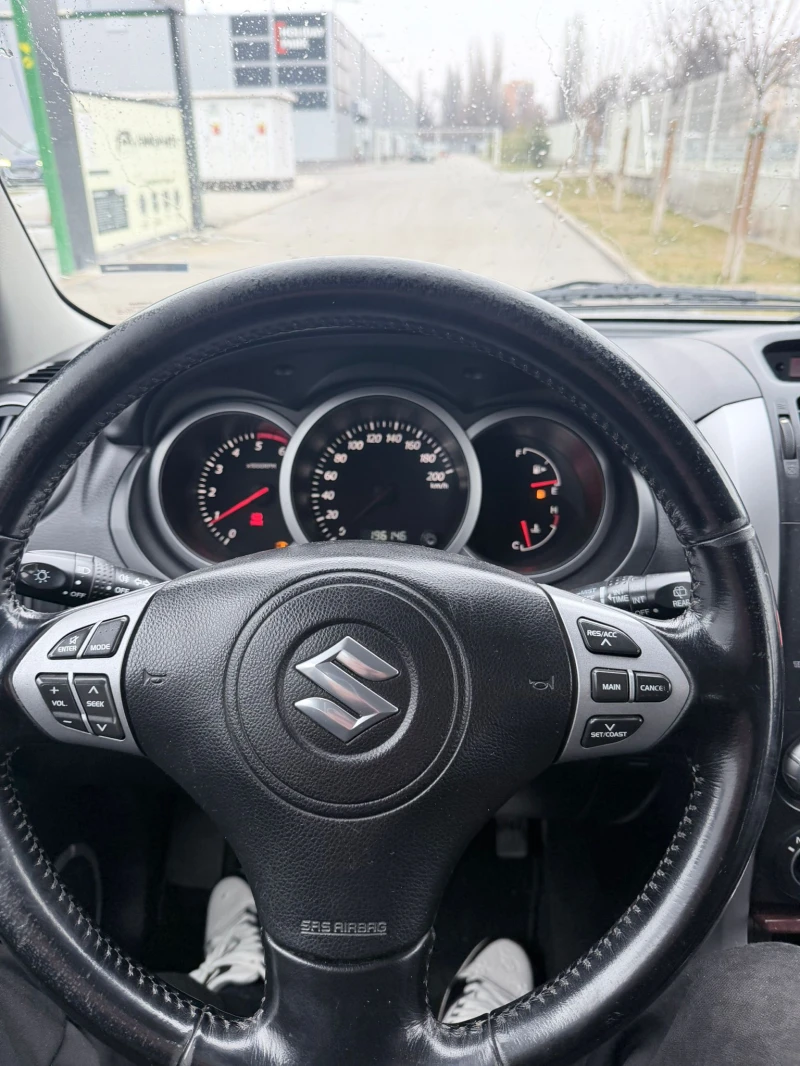 Suzuki Grand vitara, снимка 9 - Автомобили и джипове - 53180888