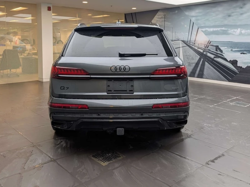 Audi Q7 * quattro Technik * CARFAX * ЦЕНА ДО БГ, снимка 4 - Автомобили и джипове - 53419386