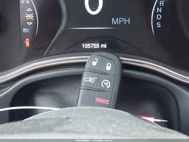 Jeep Grand cherokee SUMMIT* КАМЕРИ* КОЖА* ПОДГРЕВ - изображение 10