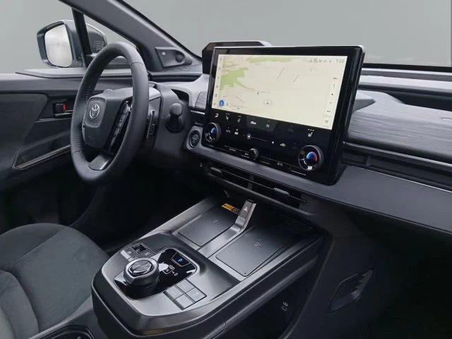 Toyota C-HR + /77KWH/343HP/MATRIX/LOUNGE/360/C�RPLAY/351h | Mobile.bg � ����������� 10