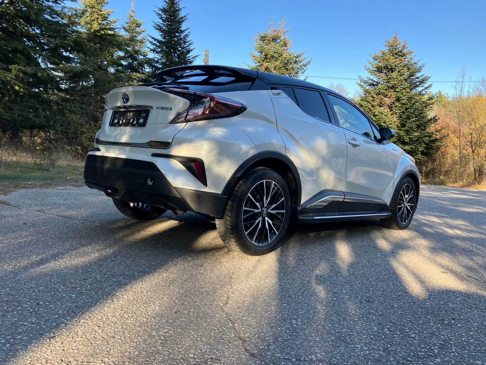 Toyota C-HR 1.8* Hybrid* FULL* LED - изображение 4