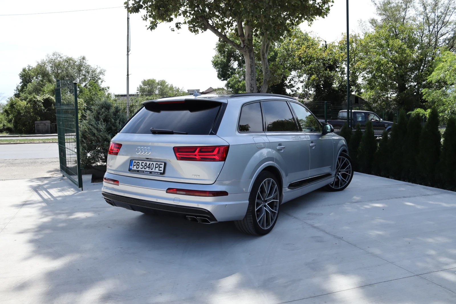Audi SQ7 6+ 1* Matrix* Carbon* Exclusive* HP*  - изображение 7