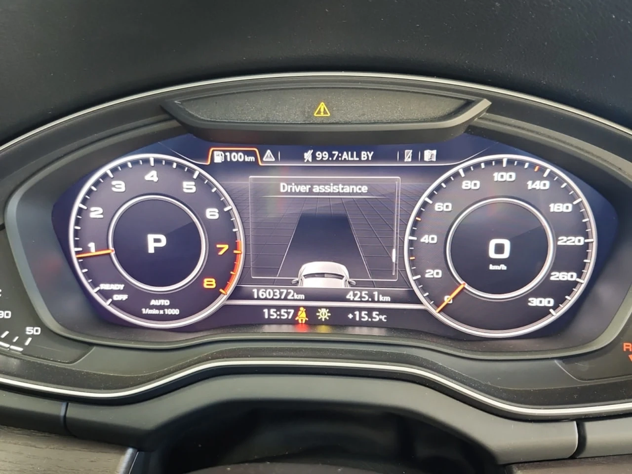 Audi Q5 * АВТО КРЕДИТ* ЦЕНА ДО БГ * СЕРВИЗНА ИСТОРИЯ *  - изображение 8