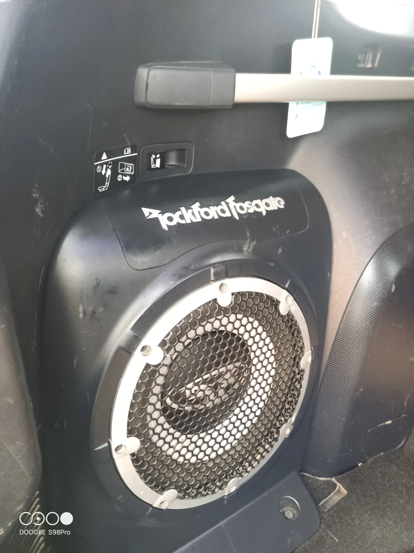 Mitsubishi Outlander  - изображение 8