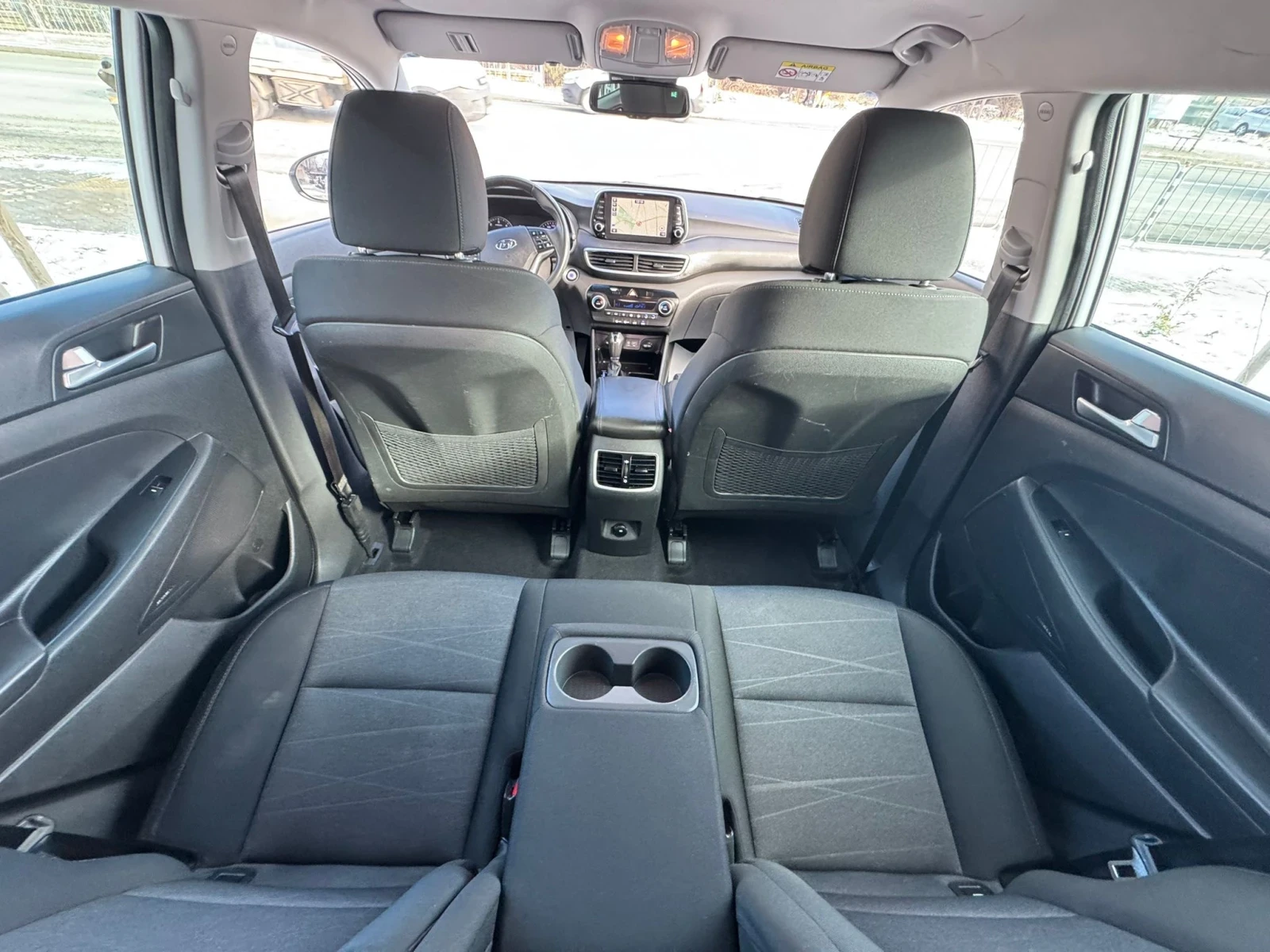 Hyundai Tucson 1.6CRDi/EURO.6D/РЕАЛНИ КМ ! ! !  - изображение 10