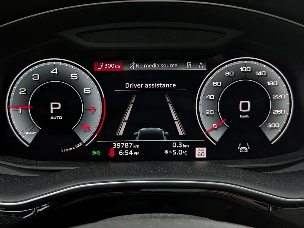 Audi Q7 * quattro Technik * CARFAX * ���� �� �� | Mobile.bg � ����������� 12