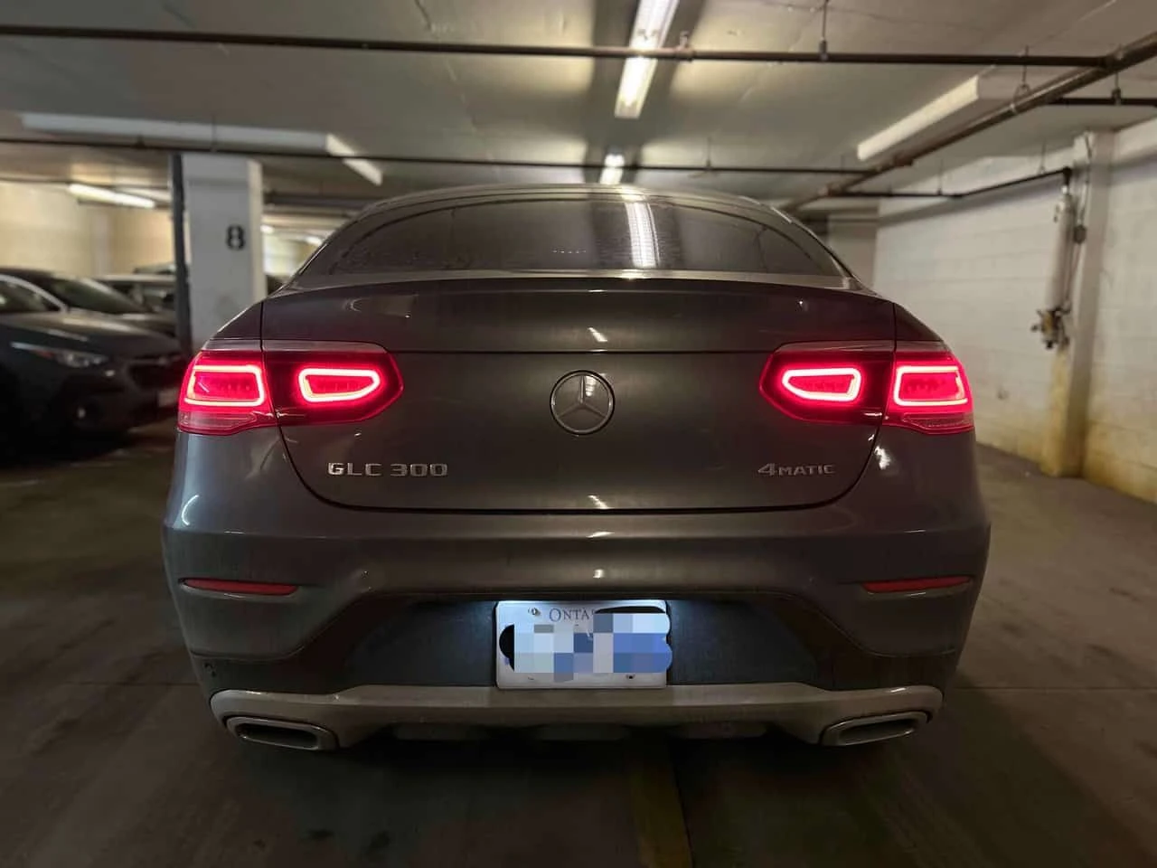 Mercedes-Benz GLC 300 4MATIC Coupe | 360  | KEYLESS | PANO | CARFAX - изображение 4