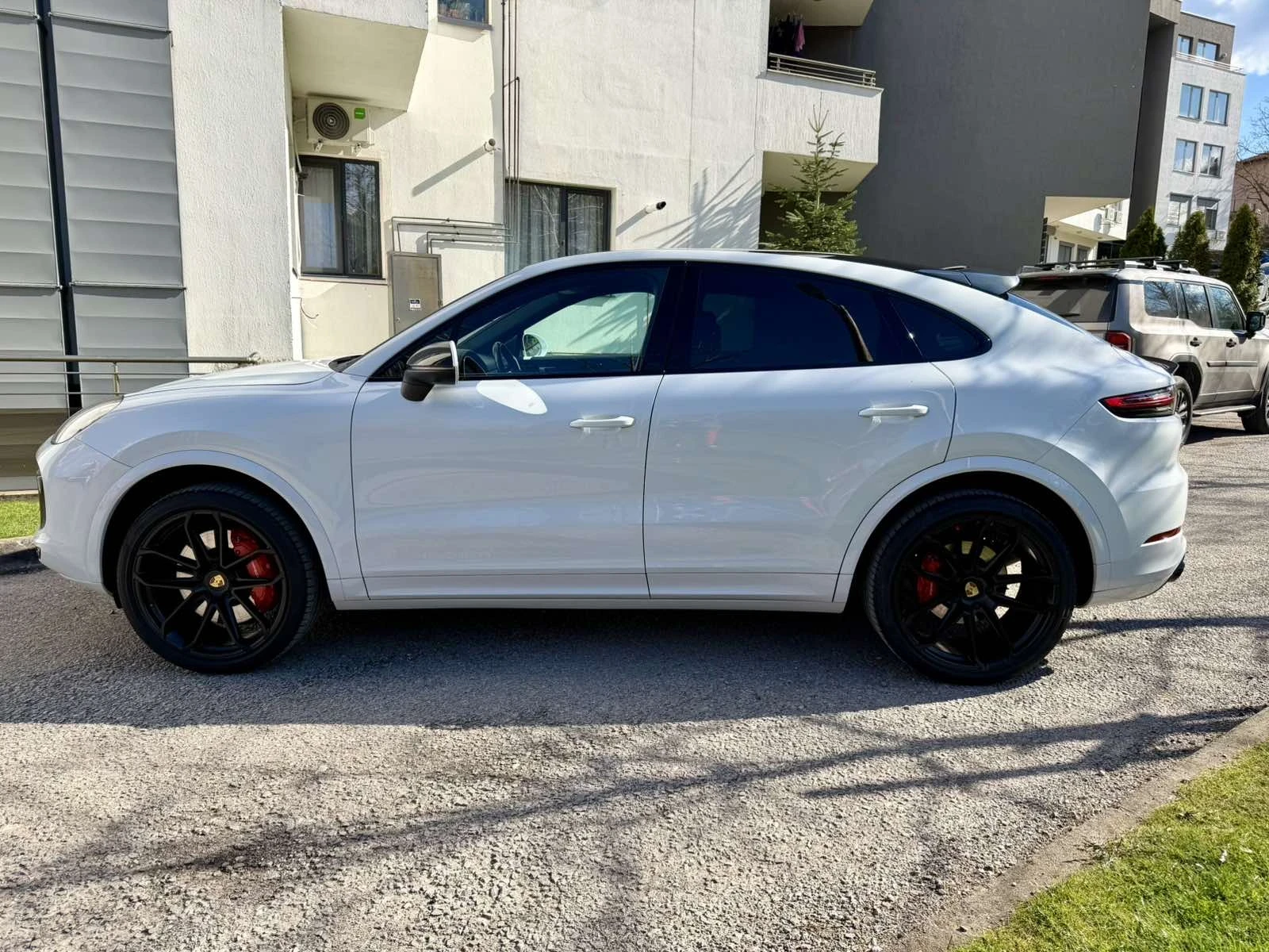 Porsche Cayenne 17 000 км !!!!!!!!, снимка 6 - Автомобили и джипове - 54104643