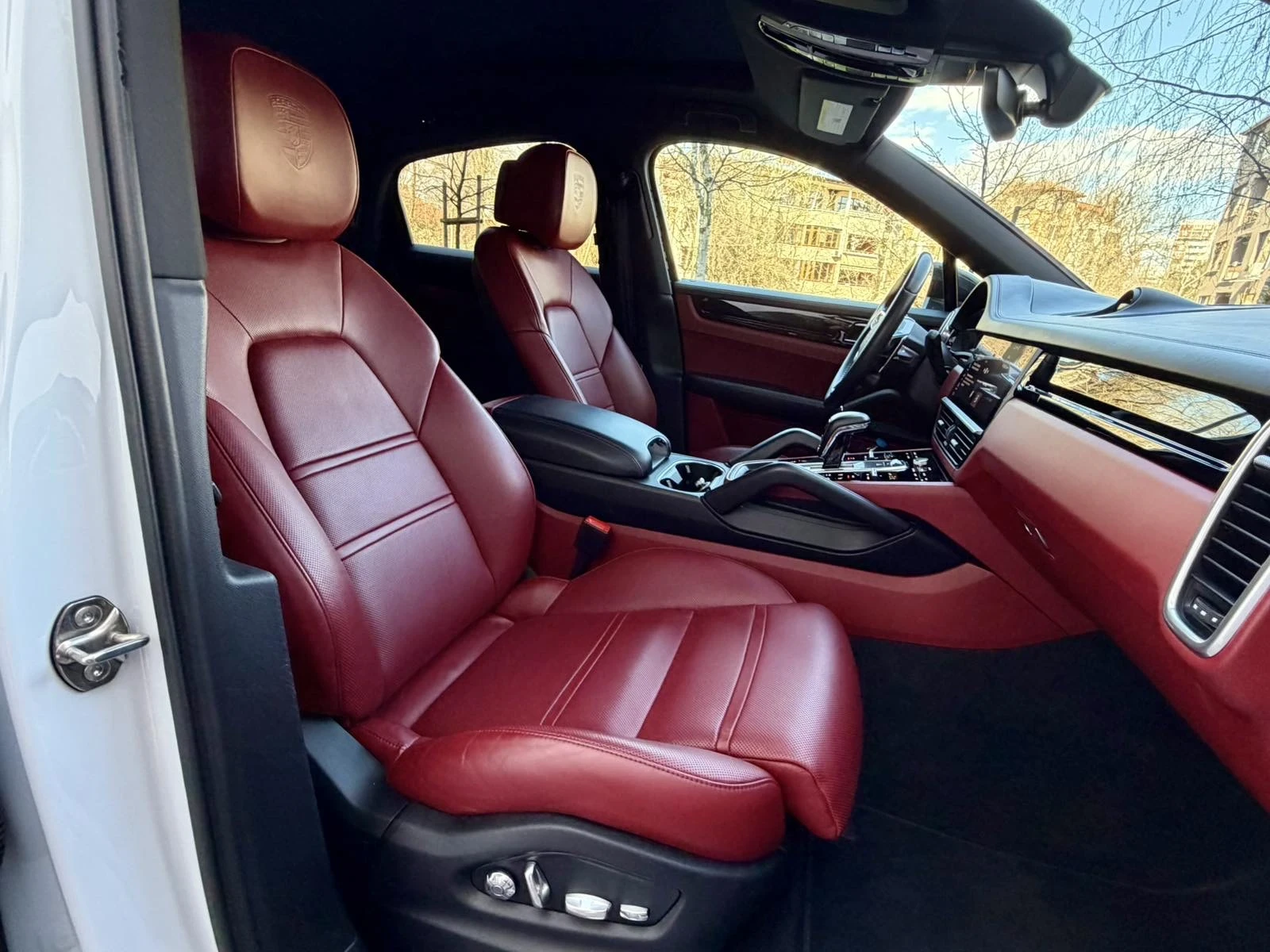 Porsche Cayenne 17 000 км !!!!!!!!, снимка 10 - Автомобили и джипове - 54104643