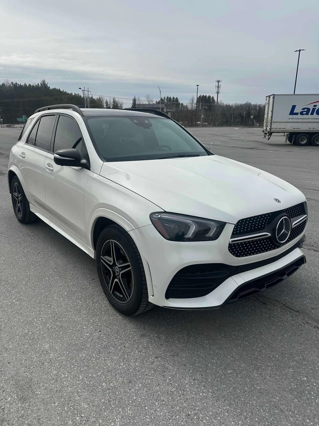 Mercedes-Benz GLE 450 * 360 * ДИСТРОНИК * ХЕДЪП, снимка 9 - Автомобили и джипове - 54141564