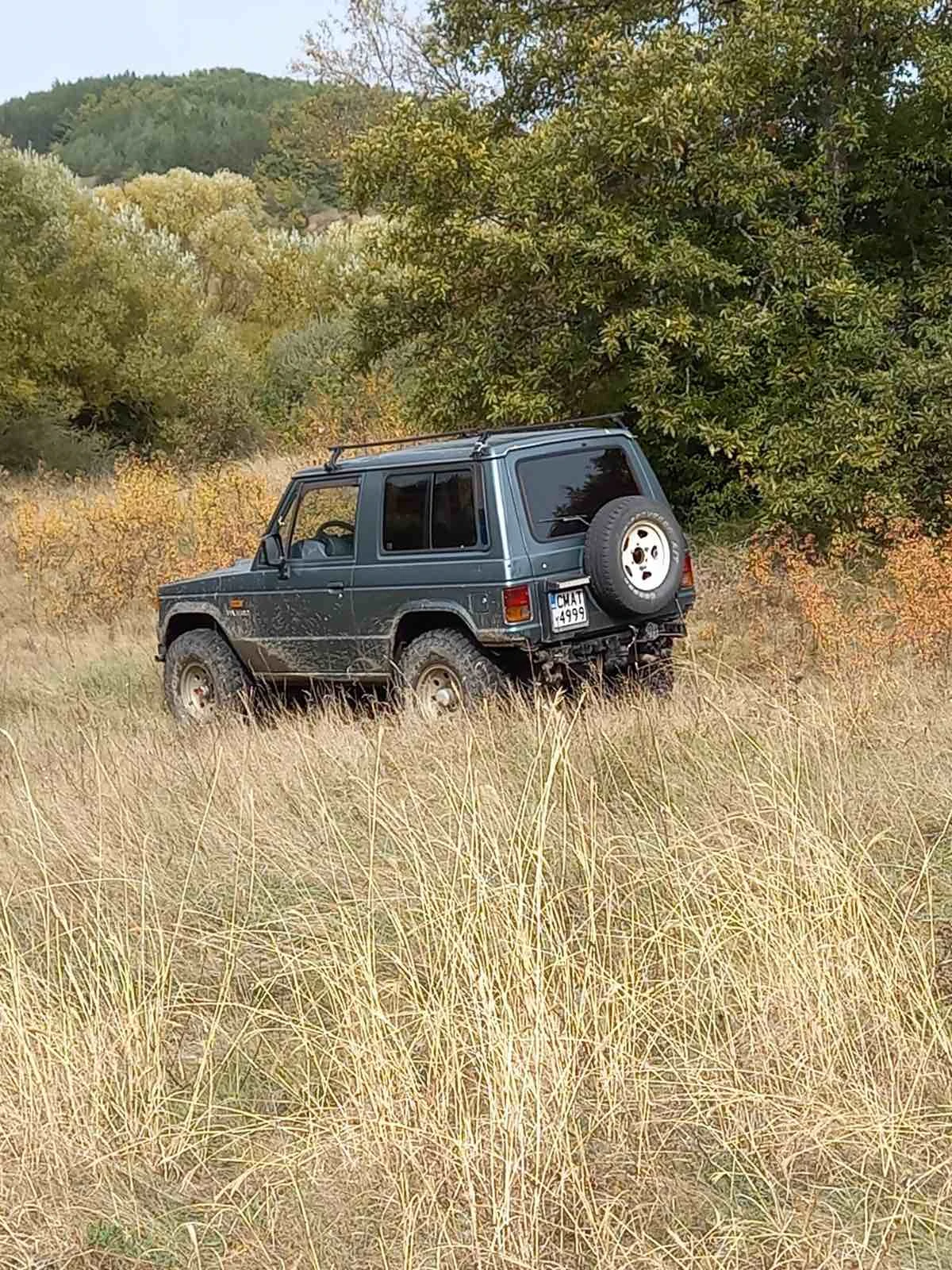Mitsubishi Pajero MK 1, снимка 7 - Автомобили и джипове - 54768604