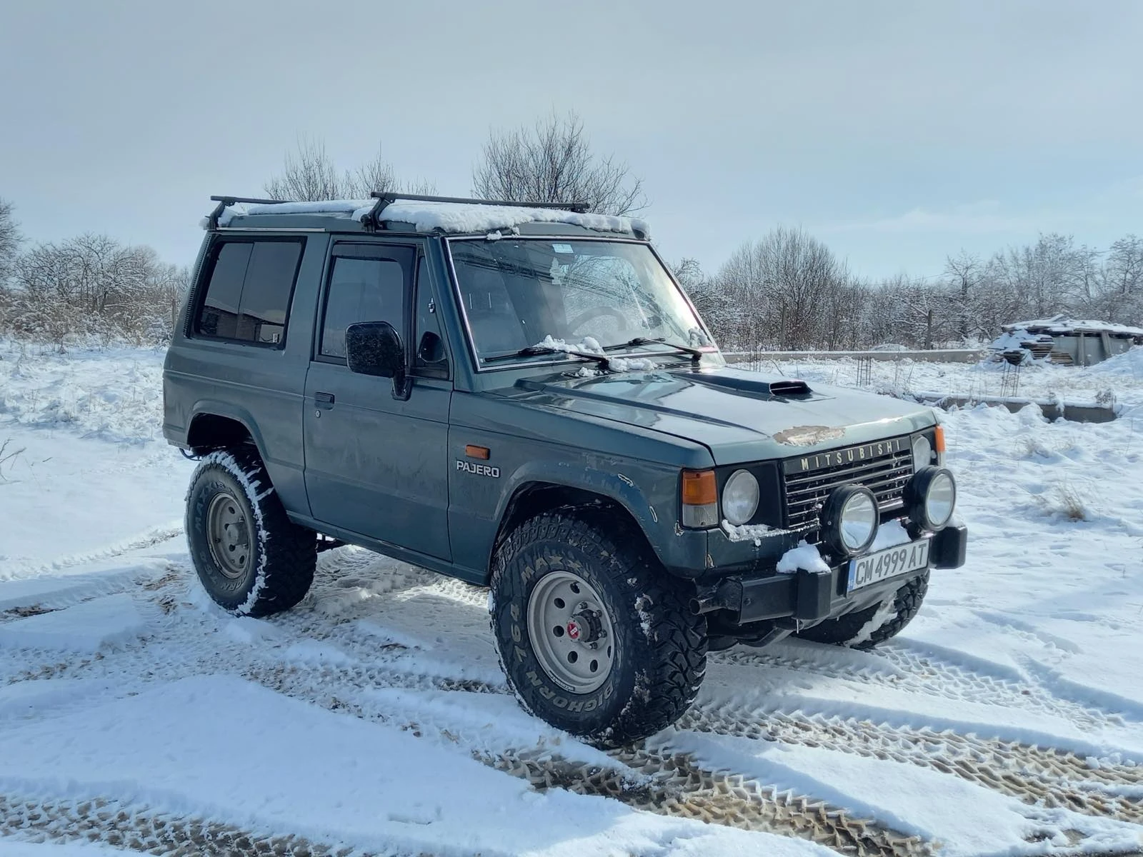 Mitsubishi Pajero MK 1, снимка 9 - Автомобили и джипове - 54768604