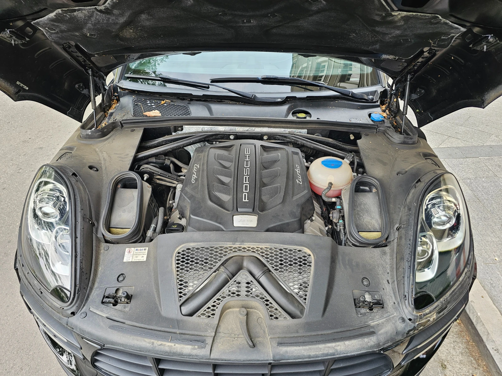 Porsche Macan Turbo, снимка 17 - Автомобили и джипове - 54917499