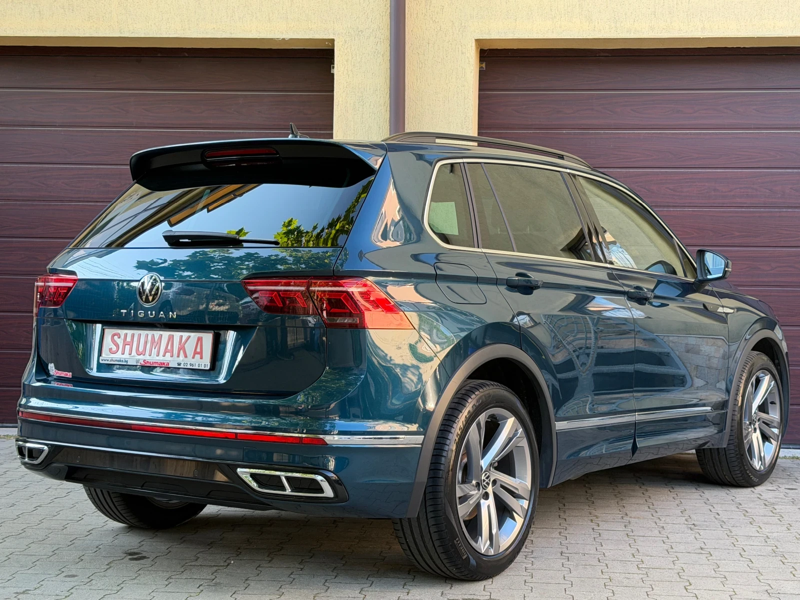 VW Tiguan R-Line-1.5TSI-150ps-59хил.км!, снимка 5 - Автомобили и джипове - 55155974