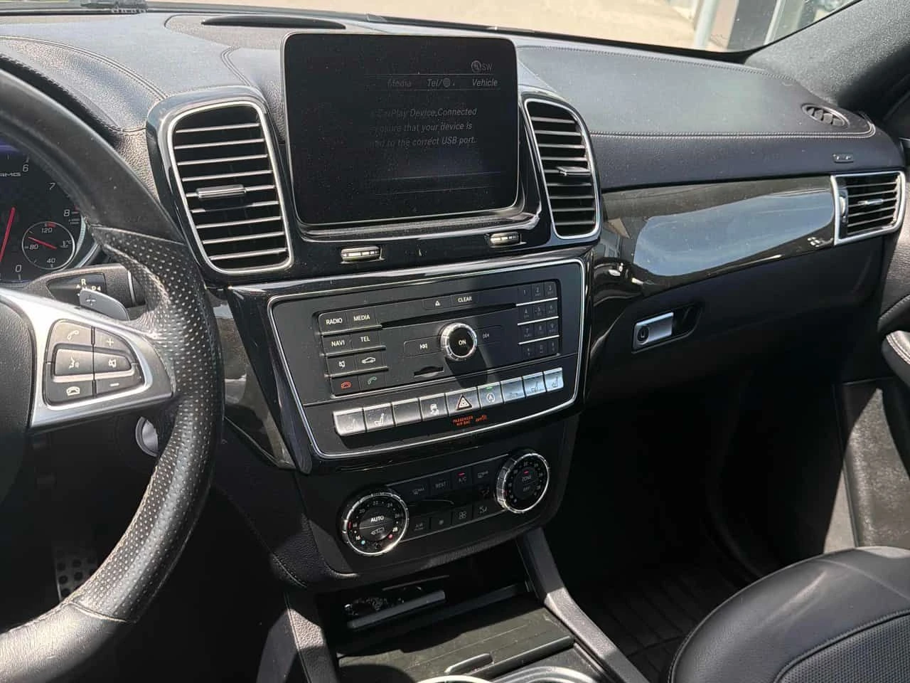 Mercedes-Benz GLE * AMG 43 * АВТОКРЕДИТ БЕЗ ПЪРВОНАЧАЛНА ВНОСКА* , снимка 9 - Автомобили и джипове - 55157027
