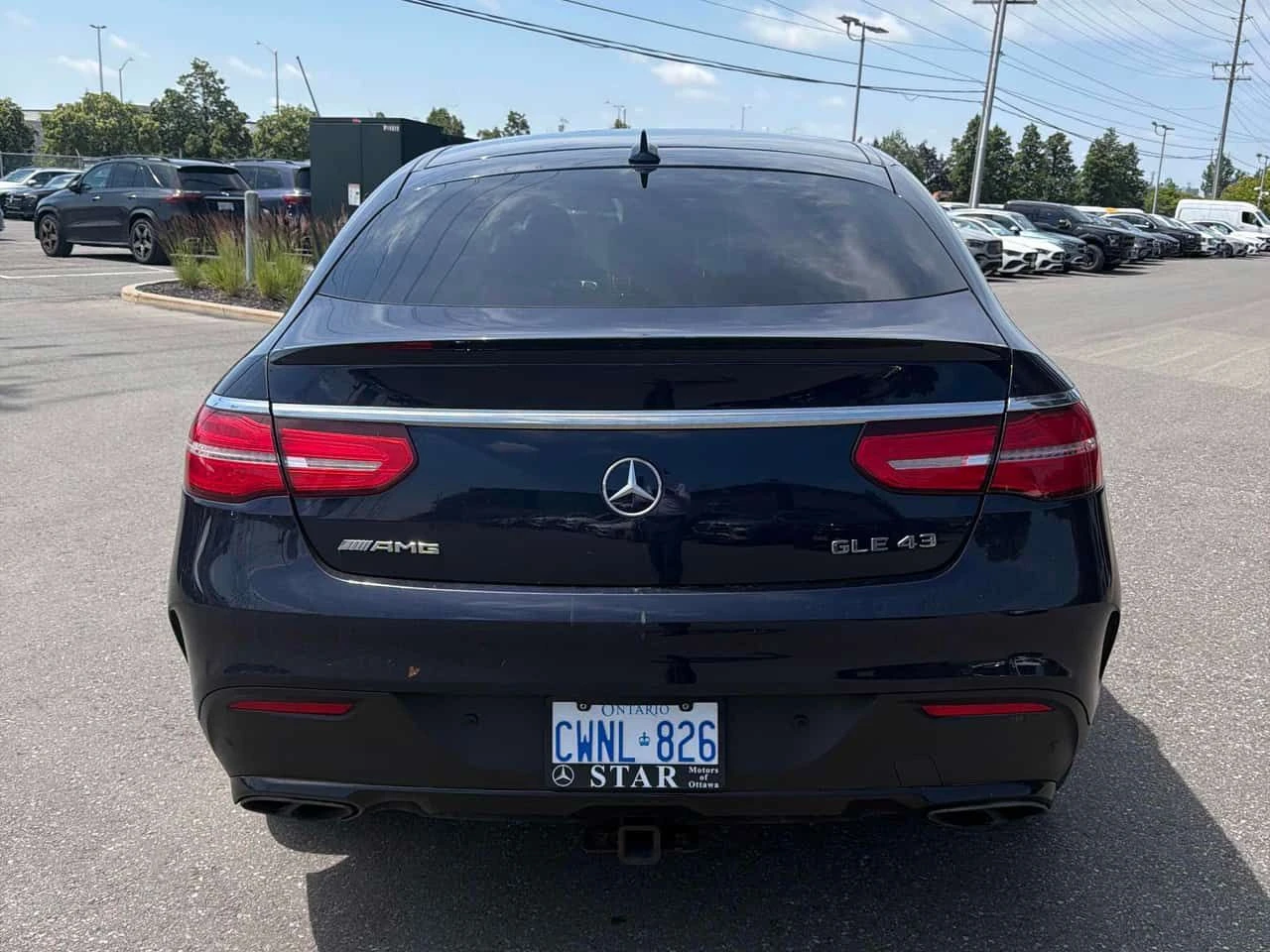 Mercedes-Benz GLE * AMG 43 * АВТОКРЕДИТ БЕЗ ПЪРВОНАЧАЛНА ВНОСКА* , снимка 4 - Автомобили и джипове - 55157027
